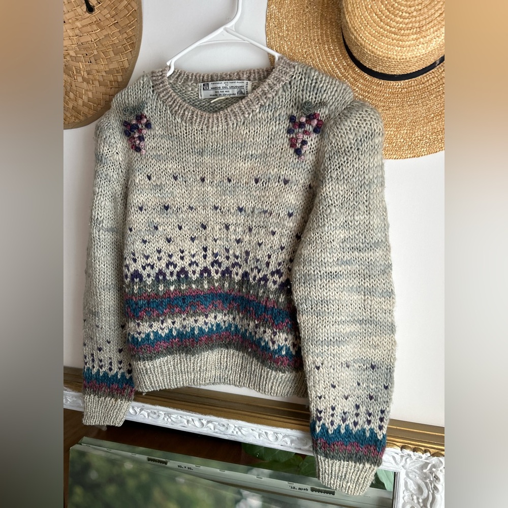 True Vintage 70’s Handmade Wool Sweater Multicolor Knit and Embroidered details - Picture 2 of 9